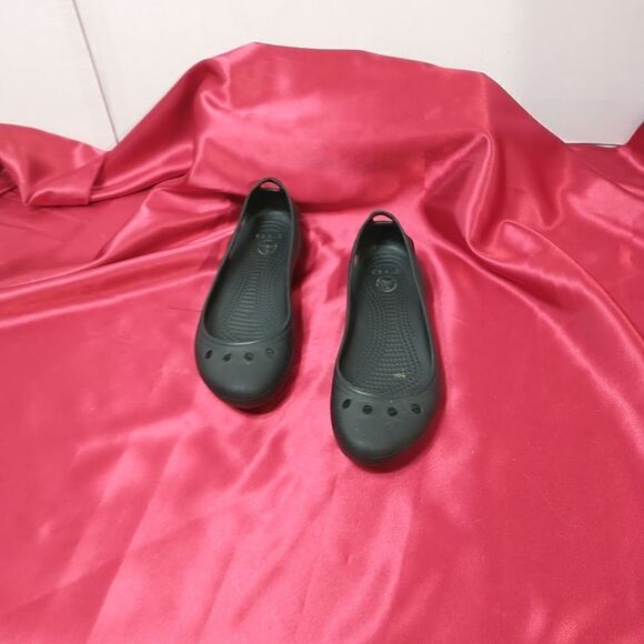 Crocs Womens Kadee Ballet Flats Size 6 US Black Slip On Shoes Comfort - Picture 6 of 6